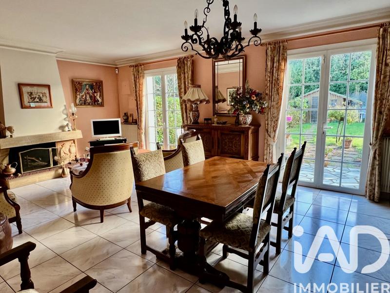 Maison - 127 m² - 5 pièces