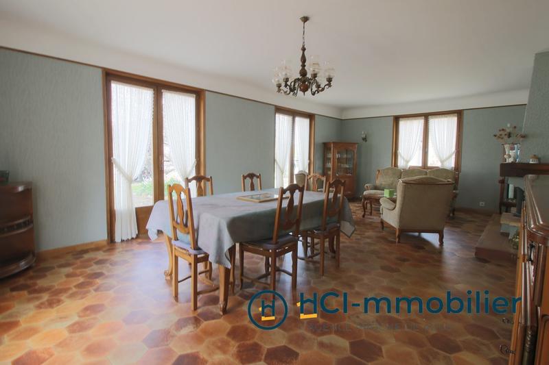 Maison - 193 m² - 9 pièces