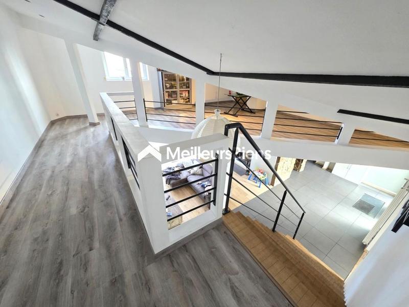Maison - 160 m² - 5 pièces