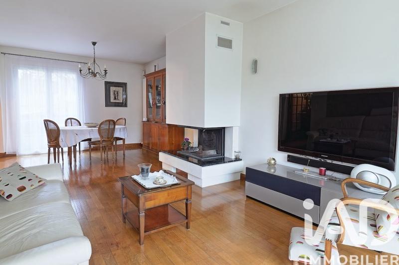 Maison - 189 m² - 7 pièces