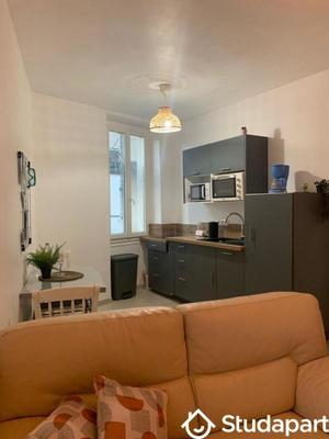 Chambre - 13 m² - 1 pièce