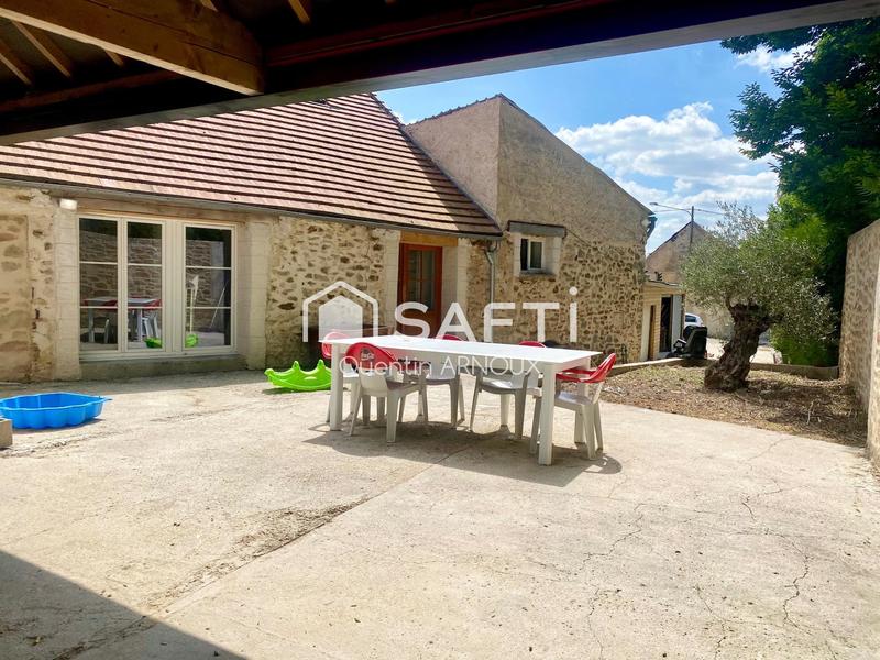 Maison - 207 m² - 5 pièces