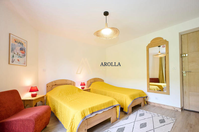 Châlet - 186 m² - 7 pièces