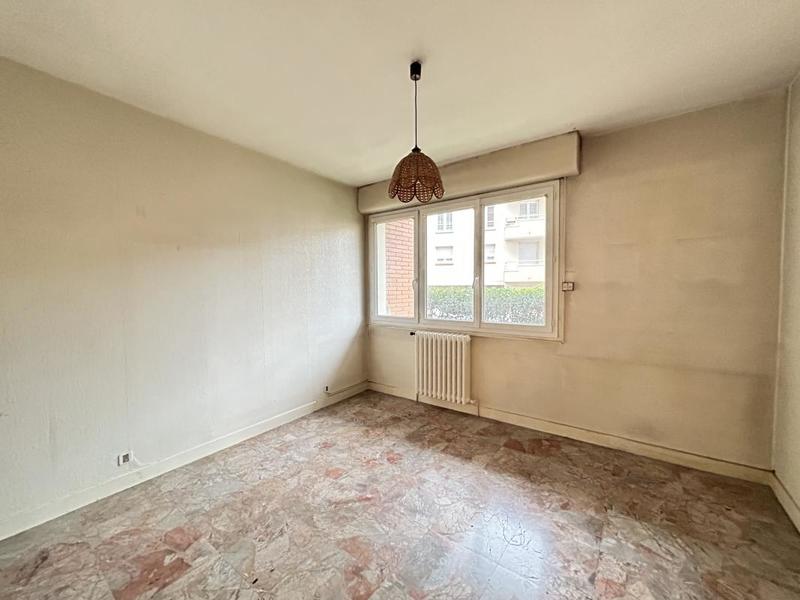 Appartement ancien - 71 m² - 3 pièces