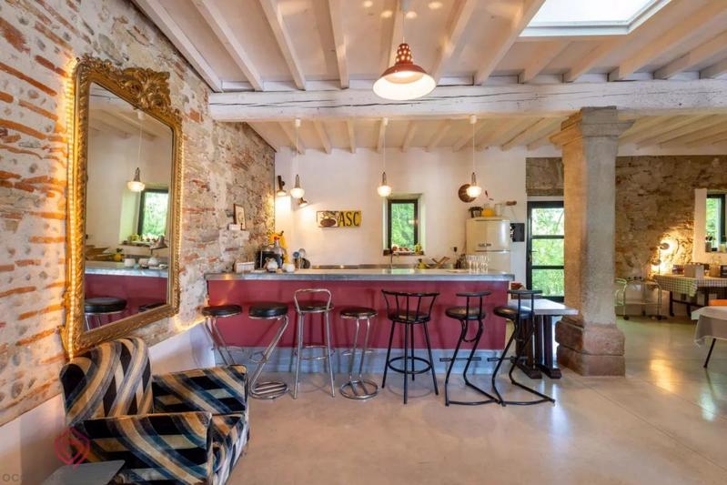 Maison de maîtres - 900 m² - 26 pièces