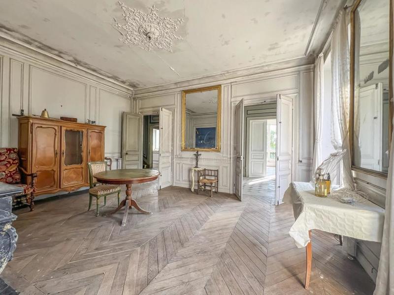 Château - 476 m² - 21 pièces