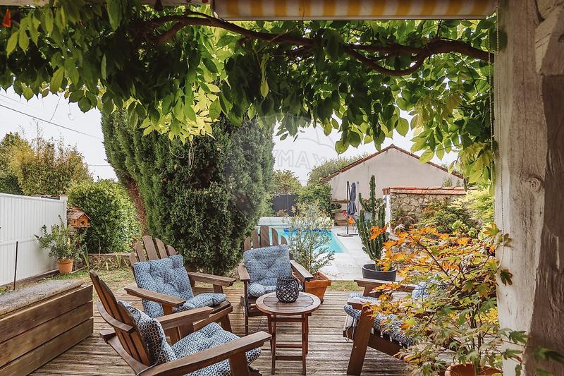 Demeure - 153 m² - 5 pièces