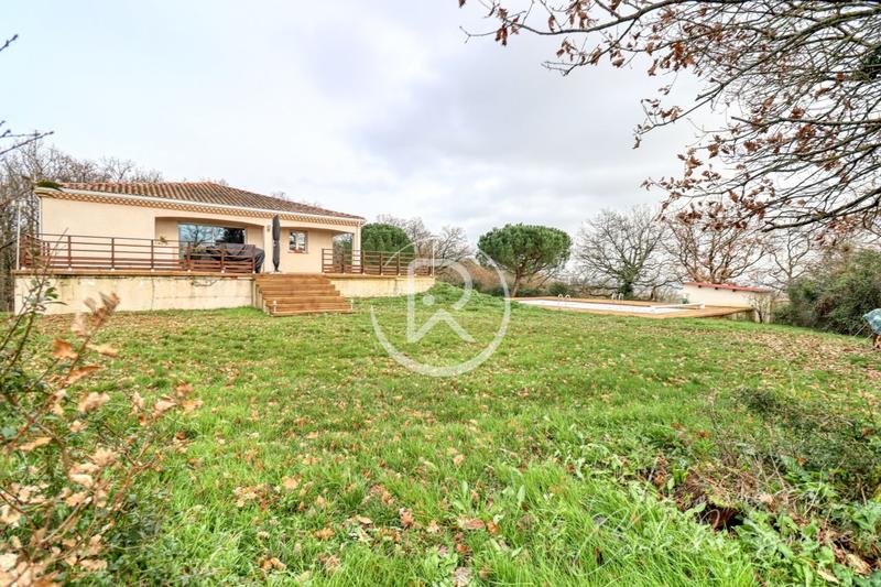 Villa - 223 m² - 7 pièces