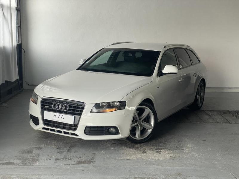 Audi A4 Avant 2.0 Tdi 140ch s line Multitronic