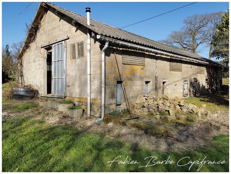 Maison - 260 m² - 7 pièces