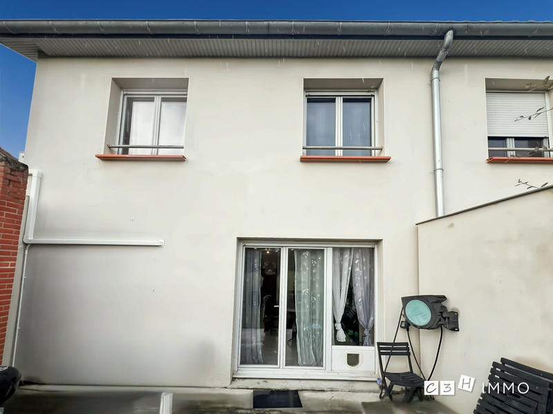 Maison - 83 m² - 4 pièces