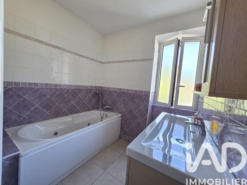 Maison - 145 m² - 7 pièces