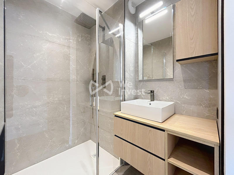 Appartement - 85 m² - 3 pièces