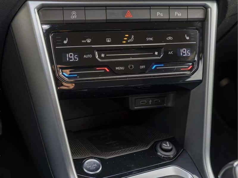 Volkswagen t-Roc 1.5 Tsi Dsg Life