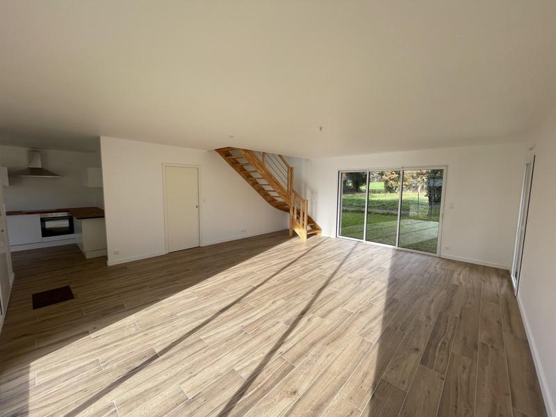 Maison contemporaine - 125 m² - 6 pièces