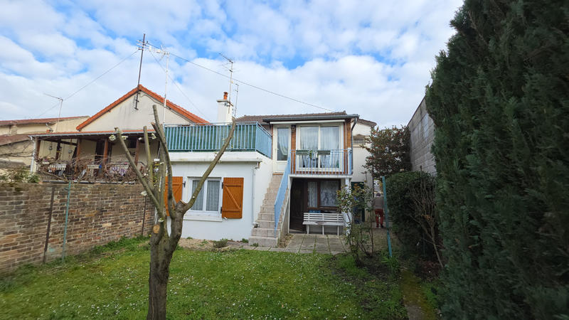 Maison - 60 m² - 4 pièces