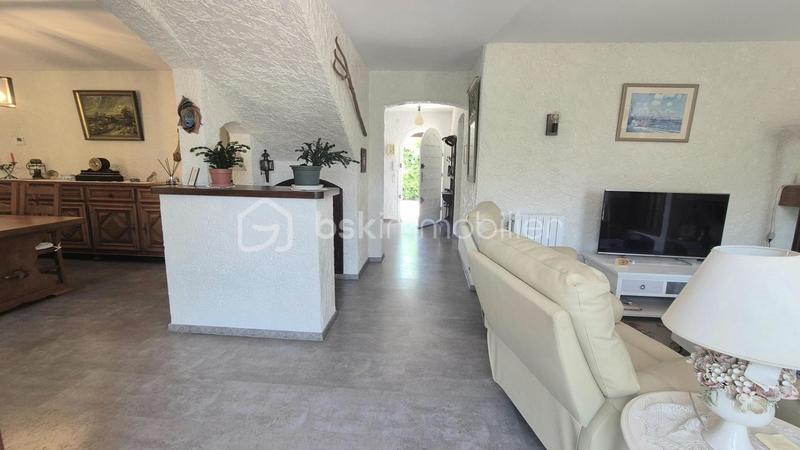 Villa - 165 m² - 7 pièces