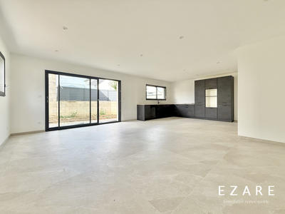 Maison - 136 m² - 5 pièces