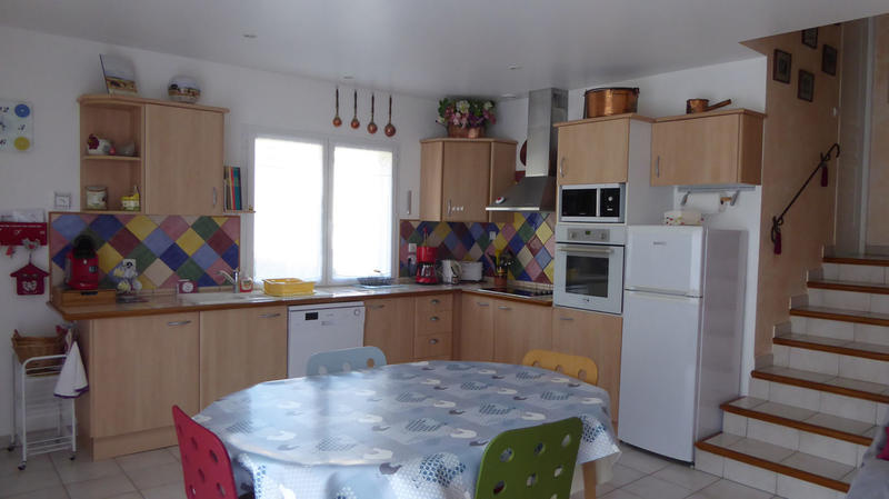 Maison - 121 m² - 6 pièces