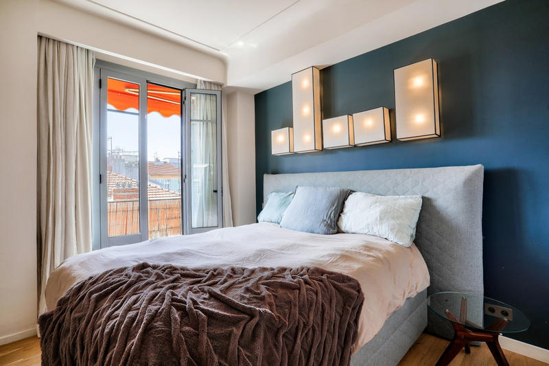 Appartement - 102 m² - 4 pièces