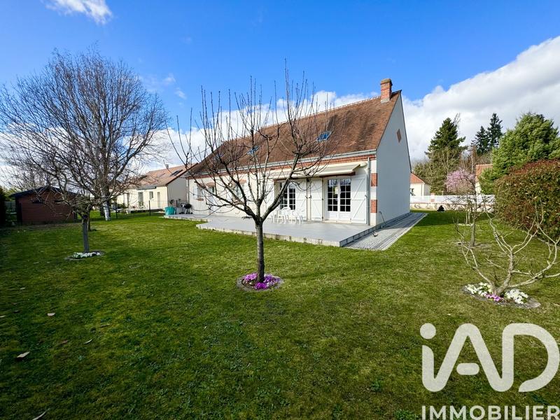 Maison - 180 m² - 7 pièces