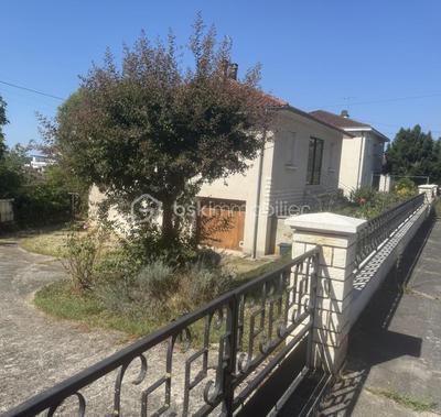 Maison - 120 m² - 4 pièces