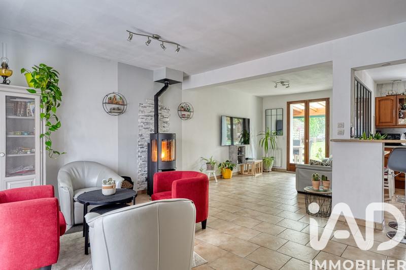 Maison - 147 m² - 9 pièces