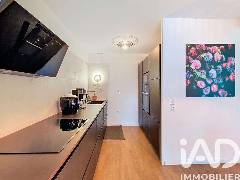 Appartement - 80 m² - 3 pièces