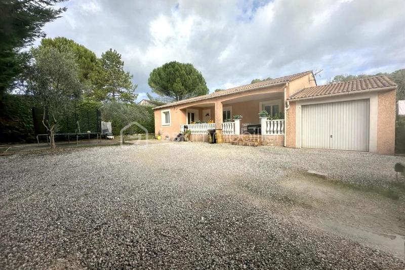 Villa - 90 m² - 4 pièces