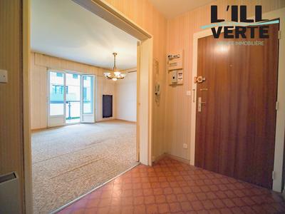 Appartement - 83 m² - 3 pièces