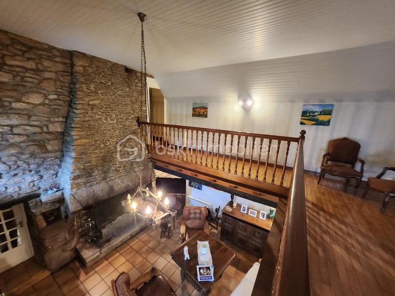 Maison en pierre - 187 m² - 7 pièces