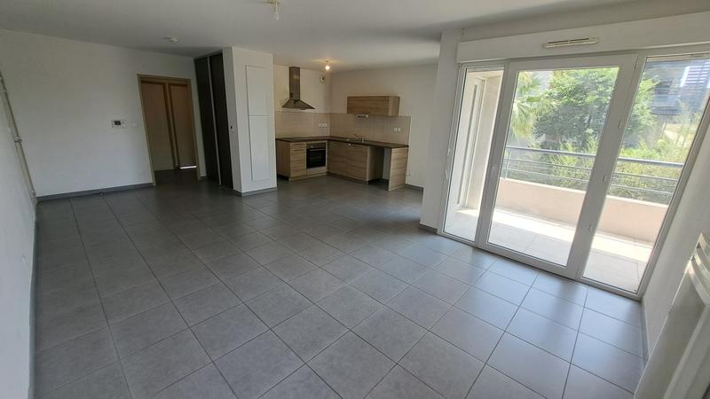 Appartement - 64 m² - 3 pièces