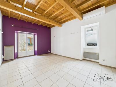 Maison de village - 83 m² - 4 pièces