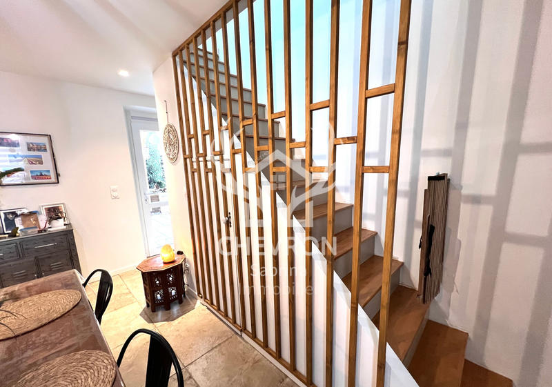 Maison - 87 m² - 4 pièces