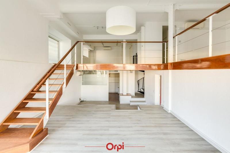 Local commercial - 122 m²