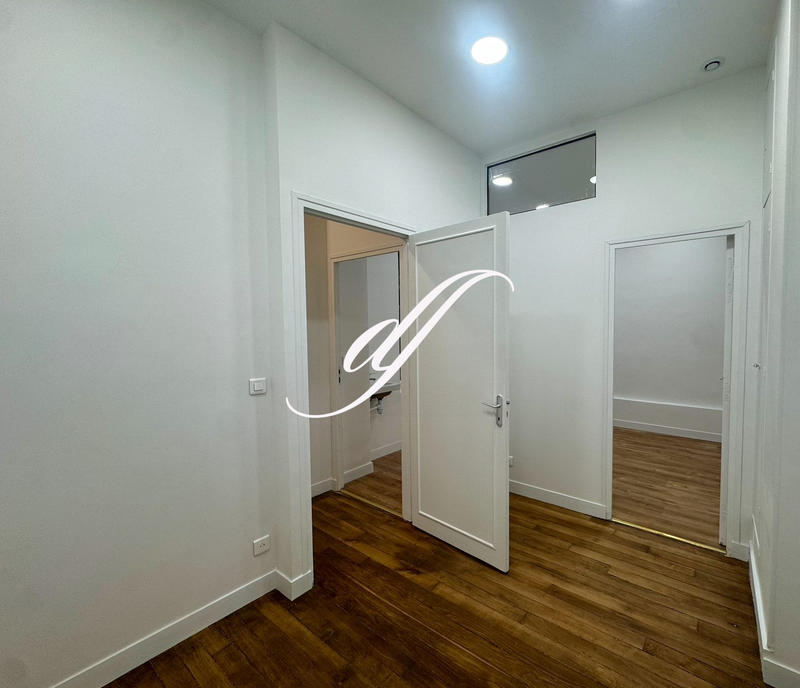 Local d'activités - 25 m²