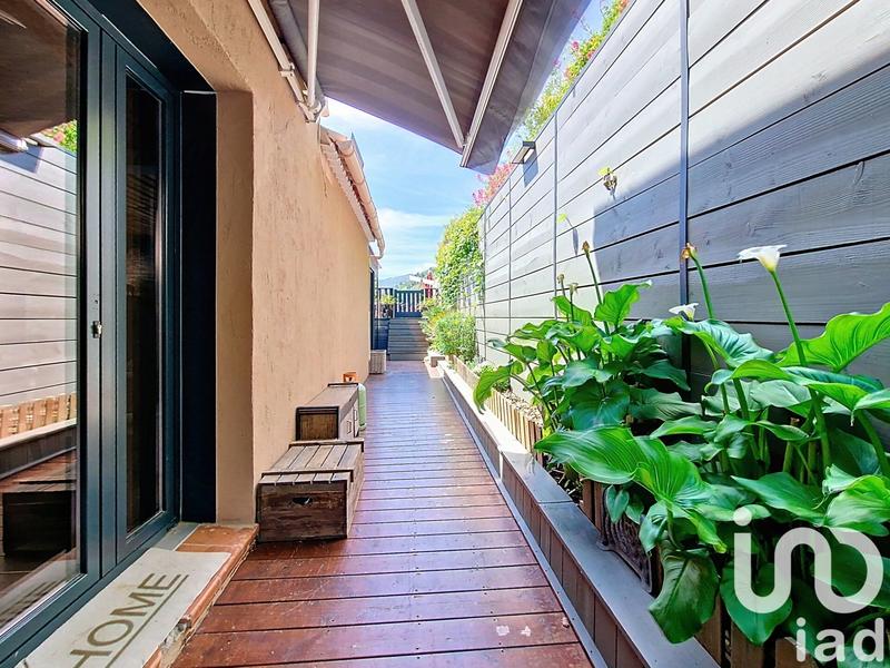 Maison - 183 m² - 7 pièces