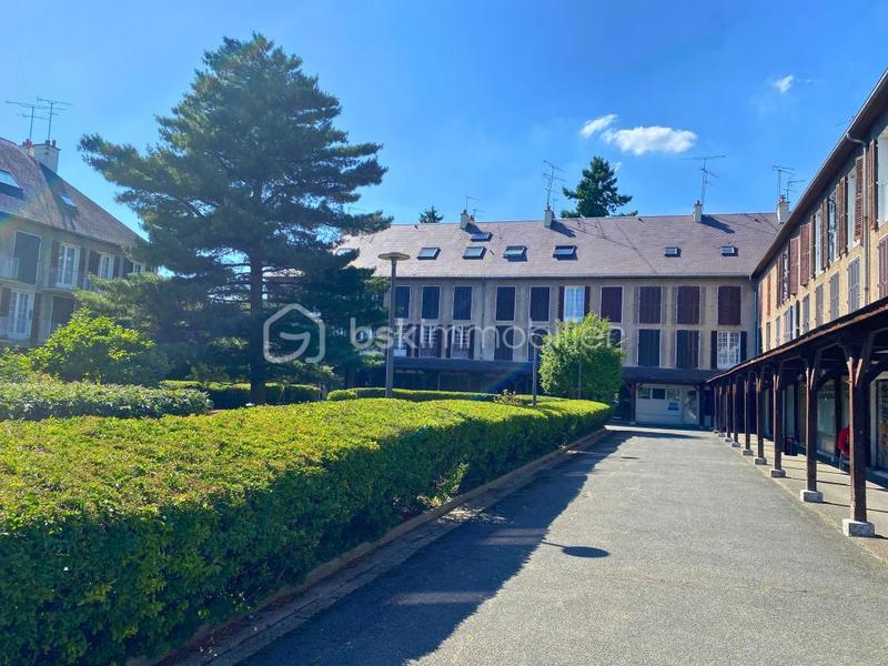 Duplex - 97 m² - 5 pièces