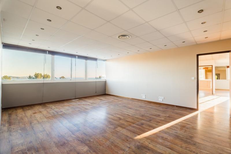 Bureau - 280 m² - 10 pièces