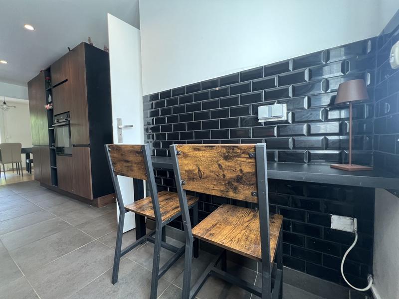 Maison - 105 m² - 6 pièces