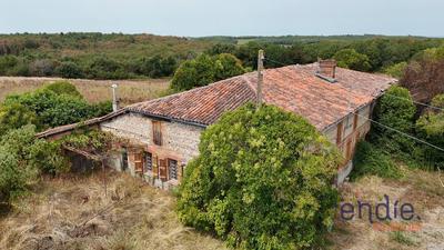 Maison - 165 m² - 7 pièces