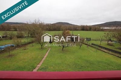 Maison - 130 m² - 8 pièces