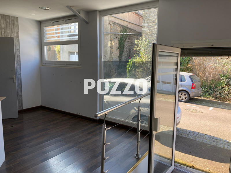 Local commercial - 102 m²