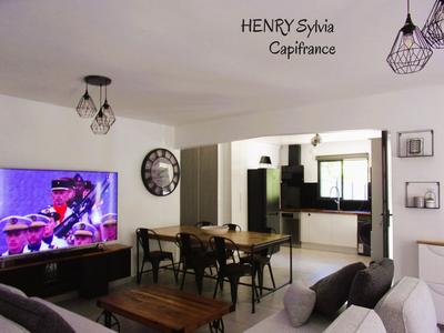 Maison - 92 m² - 3 pièces