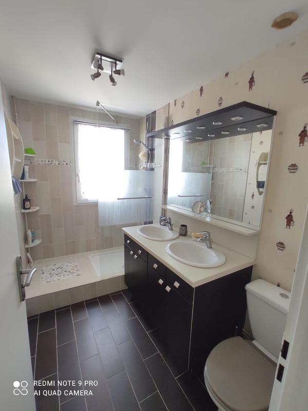 Maison traditionnelle - 80 m² - 4 pièces