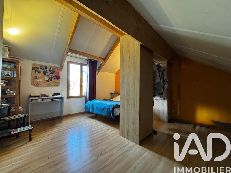 Maison - 114 m² - 7 pièces