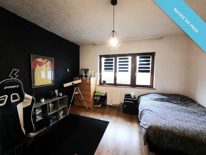 Maison - 211 m² - 7 pièces