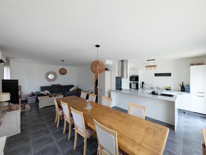 Maison - 75 m² - 3 pièces