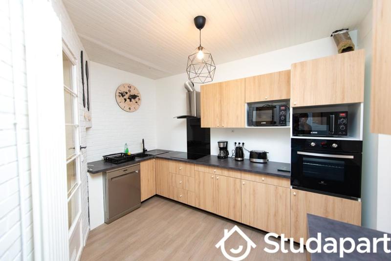 Chambre - 14 m² - 1 pièce