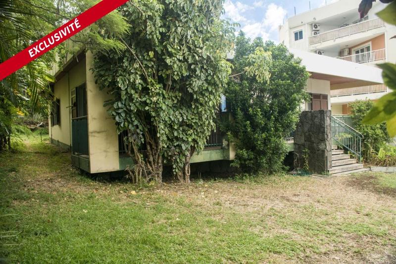 Terrain constructible - 940 m²